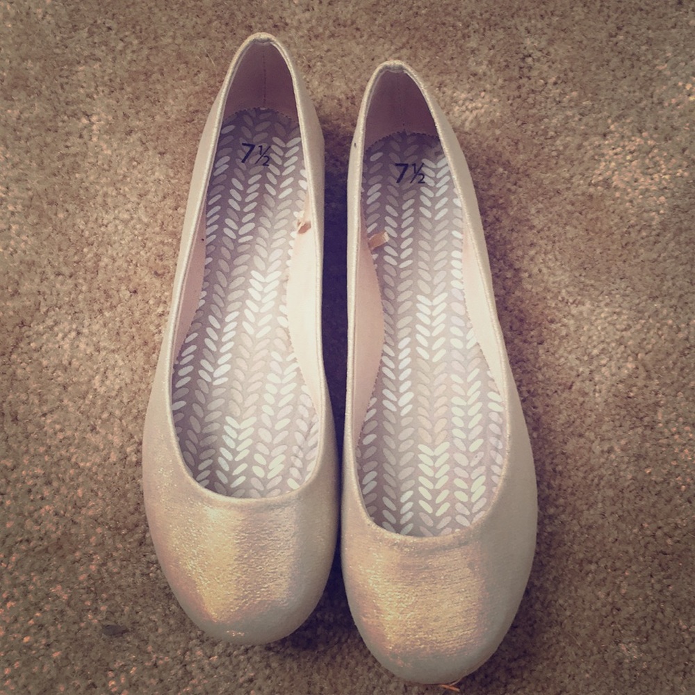 Gold flats